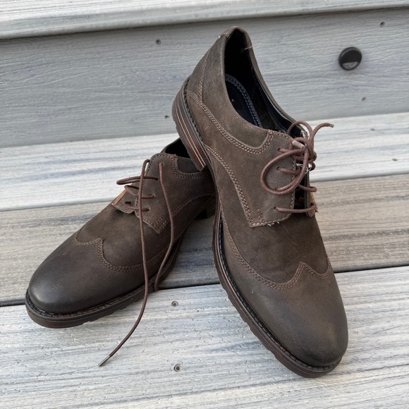 Clarks Denton Dane Dark Brown Leather Wingtip Oxfords Size 10M - Picture 13 of 15